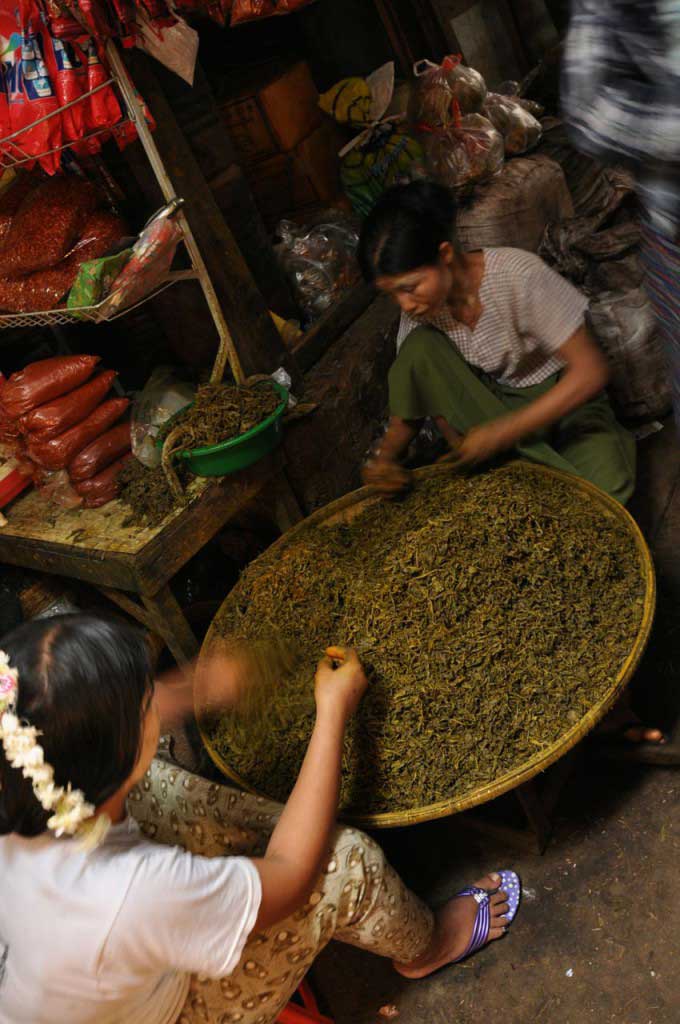 laphet, folhas de chá verde fermentadas
