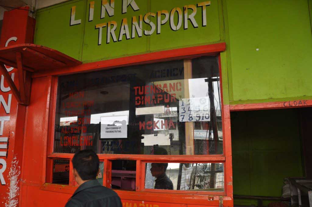 venda de bilhetes para os sumos para Mon. Mokokchung