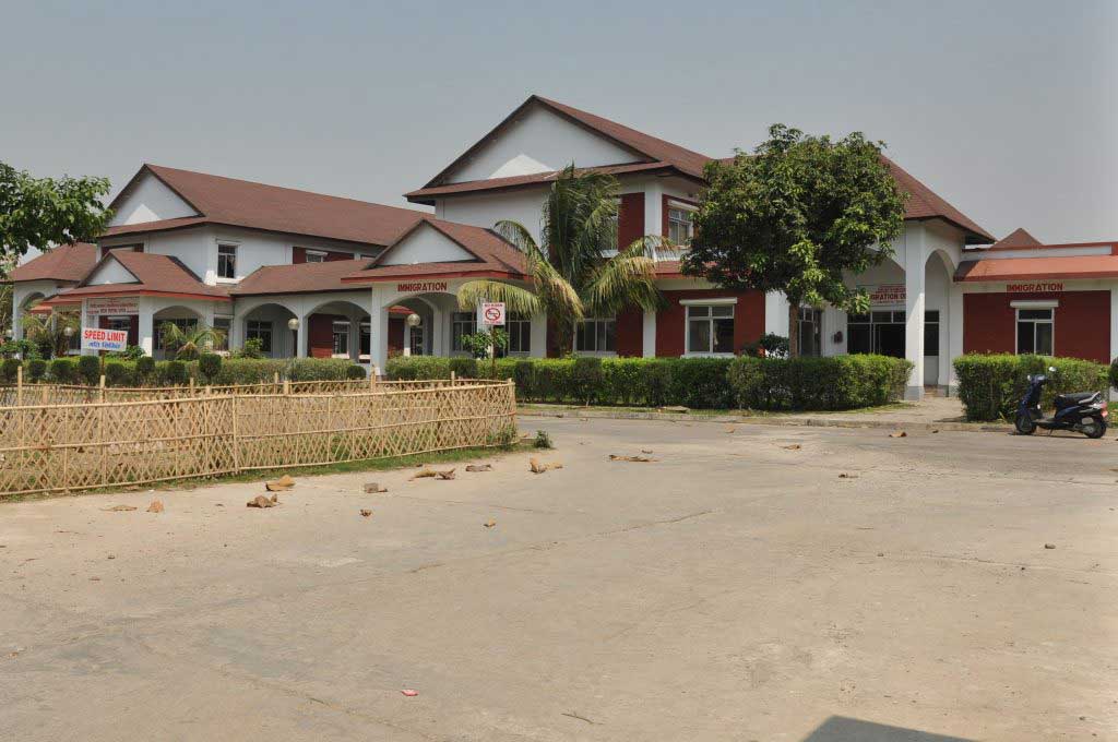 Panitanki-Kakarbitta border crossing_Kakarbitta Nepal Immigration Office_DSC_9177