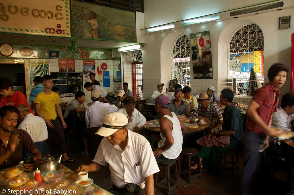 Yangon... where the teahouses, remind us of the Chinese presence, a heritage of the Chinese presence in the country, serve an excessively sweetened milk tea mixed with the sound of the male chat, under the freshness of the lazy ceiling fans