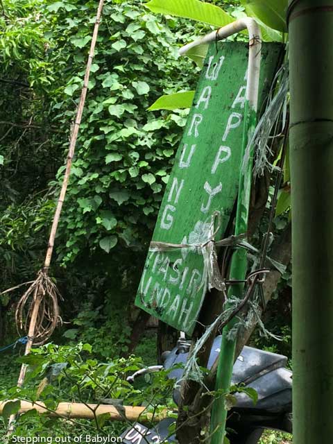Warung happy on the main road of Amed, opp to Pacha Bar... simple food.