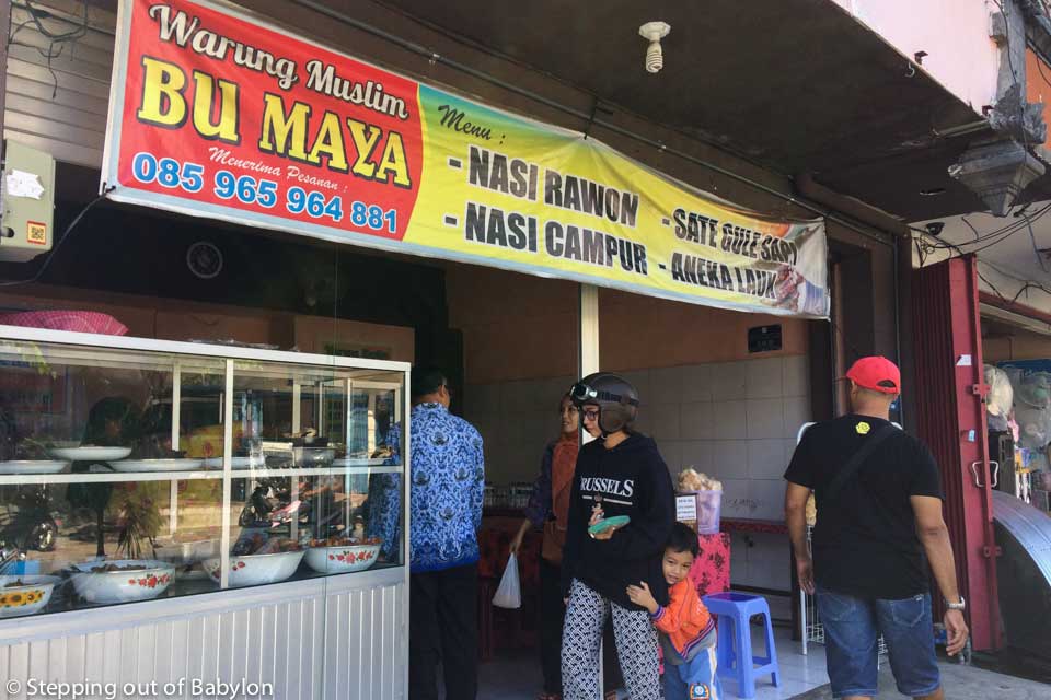 Warung Muslim... delicious food on the center of singaraja