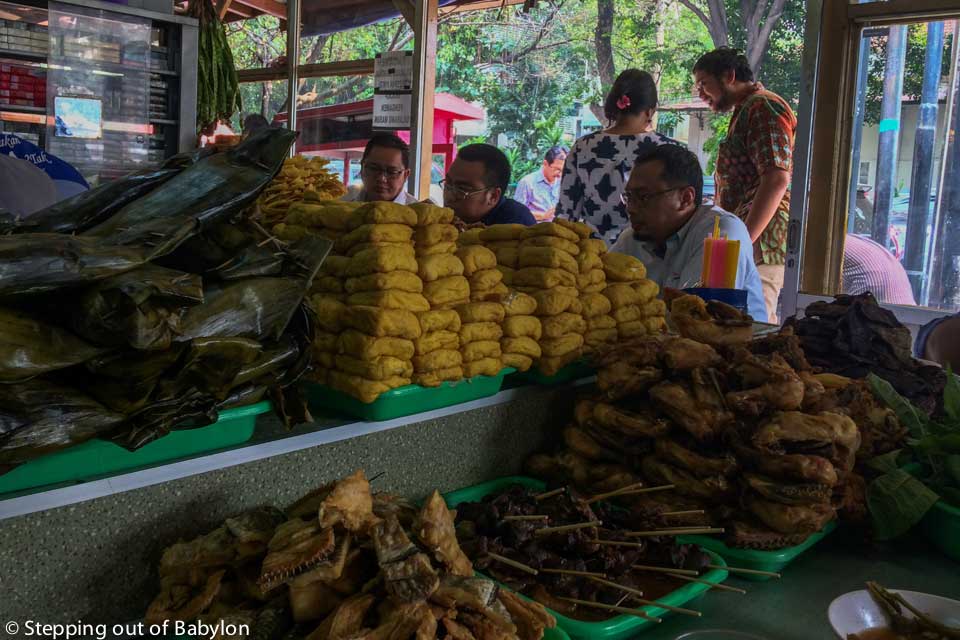 •On the corner of Jl Cikini Raya with Jala Ciliman there a very popular restaurant that gets full around lunchtime with the local population.