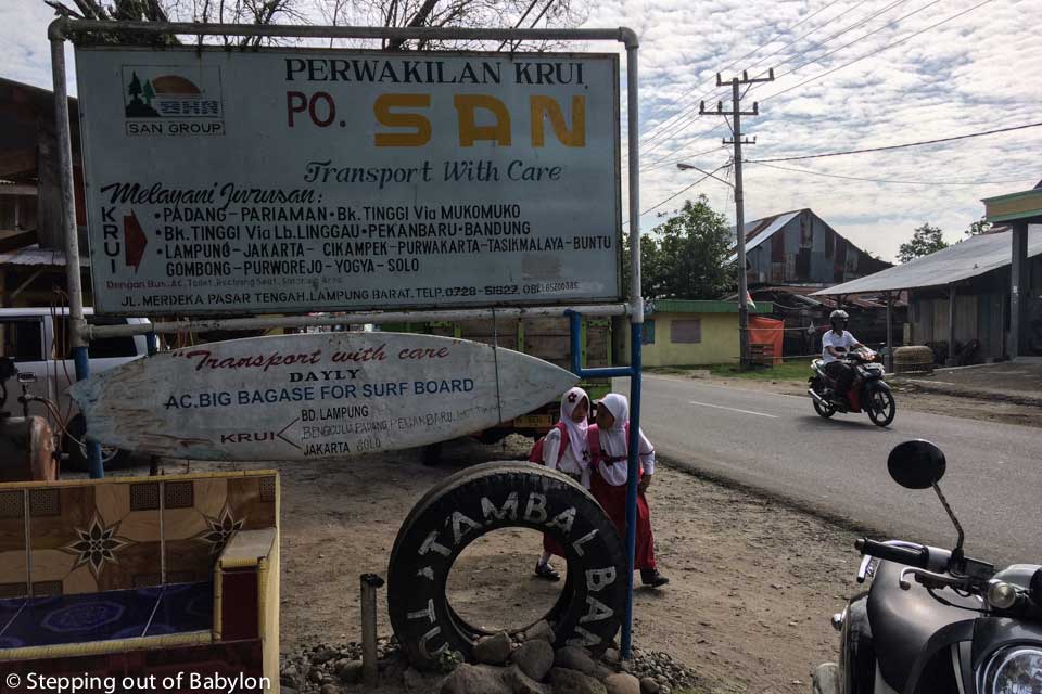 San travel "office" at Krui where you can find informations about the bus from Krui to Bengkulu