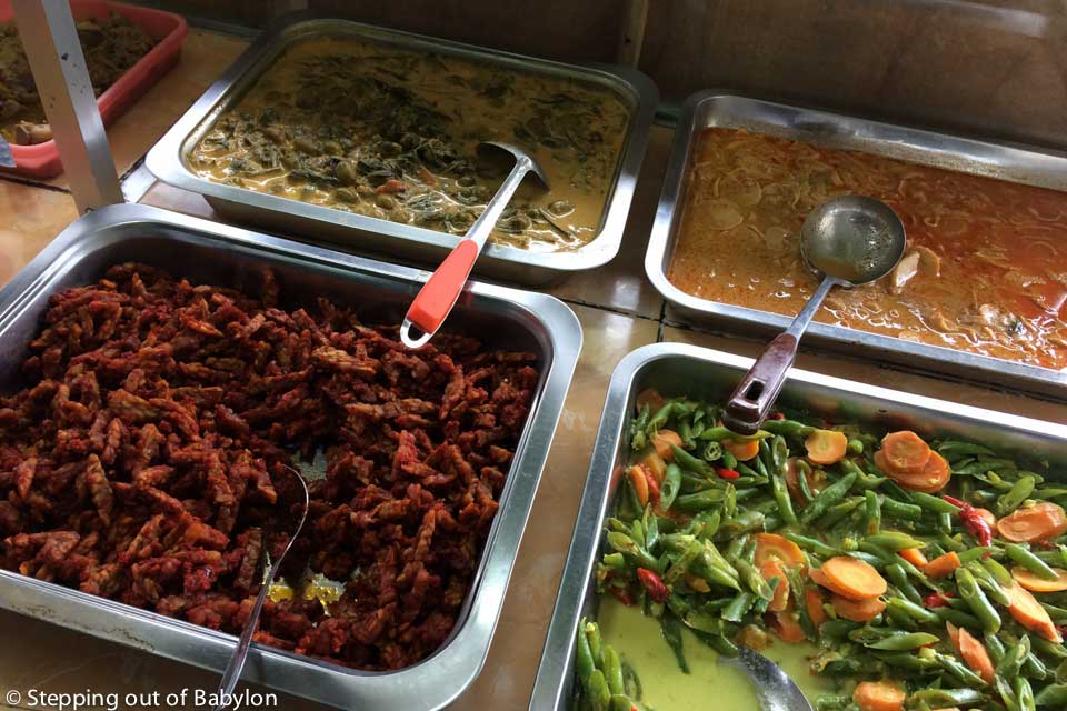 Warung Nasi “Dua A” ... simple but tasty food, with plenty of vegetable choices